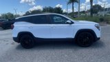 Certified 2022 GMC Terrain SLE w/ Driver Convenience Package image 3