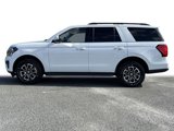 Used 2022 Ford Expedition XLT image 2