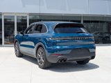 Certified 2024 Porsche Cayenne image 3