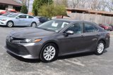 Used 2018 Toyota Camry LE image 3