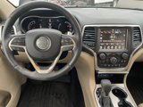 Used 2017 Jeep Grand Cherokee Limited image 3