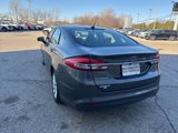 Used 2017 Ford Fusion SE image 5