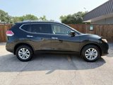 Used 2016 Nissan Rogue SV image 4