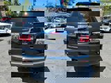Used 2011 GMC Acadia SLT image 6