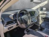 New 2024 Chrysler Pacifica Touring-L image 3