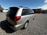 Used 2004 Toyota Sienna XLE Limited image 4