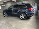Used 2013 Jeep Grand Cherokee Overland image 2