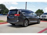 Used 2017 Chrysler Pacifica Limited image 5