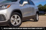 Used 2018 Chevrolet Trax LT w/ LT Convenience Package image 2