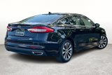 Used 2020 Ford Fusion SE image 2