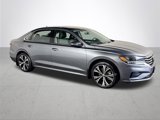 Certified 2022 Volkswagen Passat 2.0T SE image 5