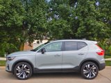 Used 2025 Volvo XC40 B5 Plus image 5
