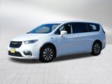 Used 2022 Chrysler Pacifica Touring-L w/ Uconnect Theater Family Group image 3