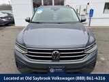 Used 2022 Volkswagen Tiguan SE w/ Panoramic Sunroof Package image 5