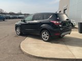 Used 2017 Ford Escape SE image 3