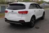 Used 2017 Kia Sorento EX image 6