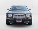 Used 2010 Chrysler 300 Touring image 2