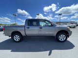 Used 2013 Nissan Titan SV w/ SV Value Truck Pkg image 4