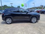 Used 2025 Jeep Compass Latitude image 2