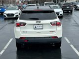 Used 2020 Jeep Compass Trailhawk image 4