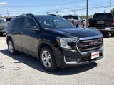 Used 2022 GMC Terrain SLE w/ Driver Convenience Package image 3