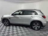 Used 2023 Mitsubishi Outlander Sport SE image 4
