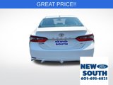 Used 2023 Toyota Camry SE image 4