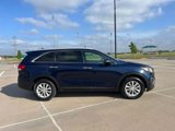 Used 2018 Kia Sorento LX image 4