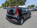 Used 2020 Kia Soul S image 5