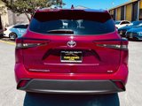 Used 2020 Toyota Highlander XLE image 6
