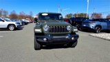 Used 2024 Jeep Wrangler Unlimited image 3