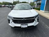 New 2025 Chevrolet Trax RS w/ Sunroof Package image 2