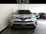 Used 2018 Toyota RAV4 XLE image 2