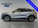 Used 2022 Ford Escape Titanium image 2