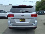 Used 2019 Kia Sedona EX image 4