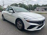 Certified 2025 Hyundai Elantra SE image 4