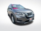 Certified 2018 Nissan Rogue SV image 3