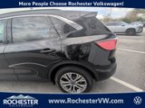 Used 2022 Ford Escape SEL image 4