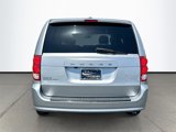 Used 2017 Dodge Grand Caravan SE image 6