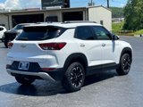 Used 2023 Chevrolet TrailBlazer LT w/ Convenience Package image 2