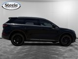 Used 2022 Lincoln Corsair FWD w/ Equipment Group 101A image 6