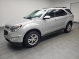 Used 2017 Chevrolet Equinox LT w/ Convenience Package image 2
