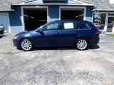 Used 2017 Volkswagen Golf S image 2