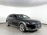Used 2016 Audi A4 Premium Plus w/ Technology Package image 4