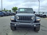 New 2025 Jeep Gladiator Sport image 2