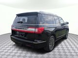 Used 2020 Lincoln Navigator Reserve image 3
