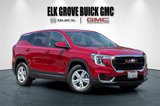Used 2024 GMC Terrain SLE image 2