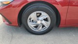 Used 2024 Hyundai Elantra SE image 6