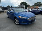 Used 2017 Ford Fusion SE image 2