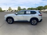 Used 2023 Nissan Rogue SV image 4